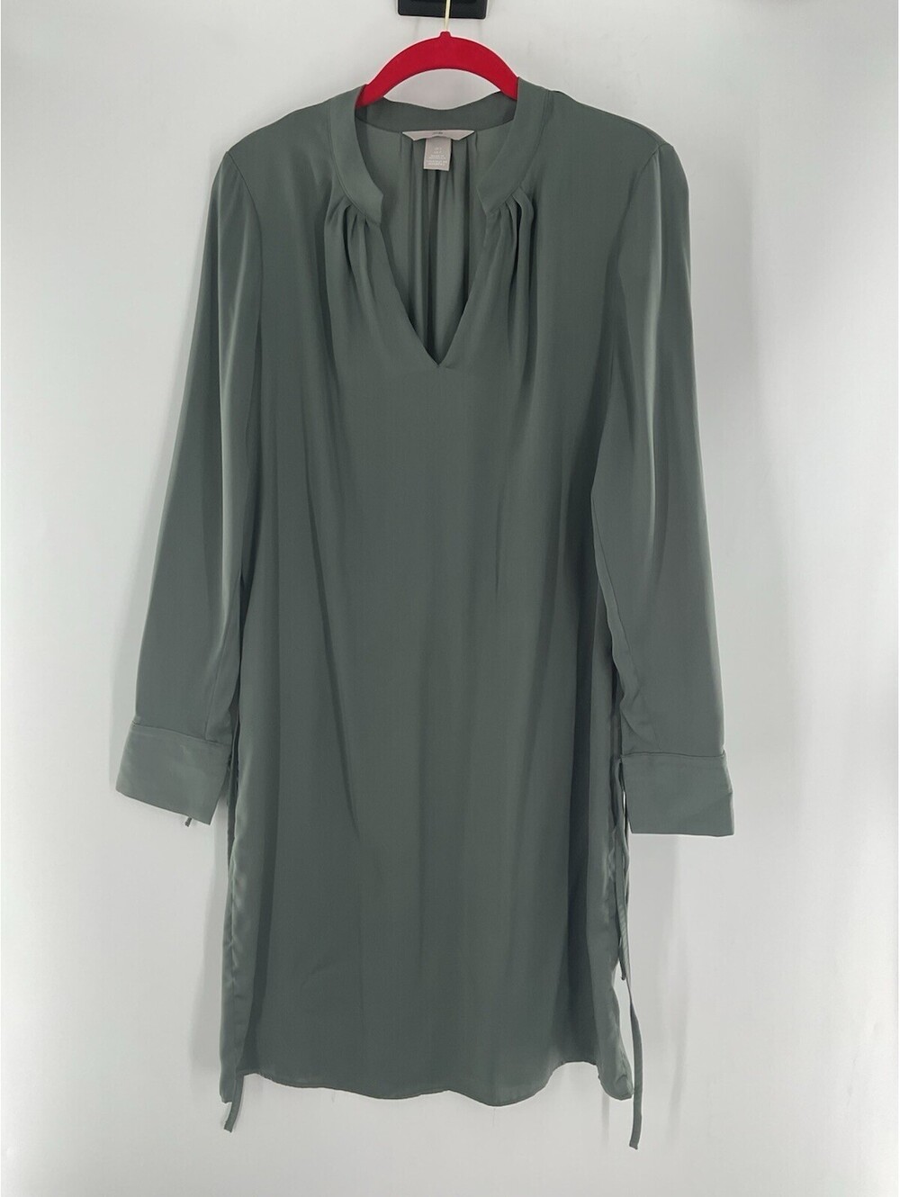H&M Women’s Size Small Long Sleeve V-Neck Green Dress 138